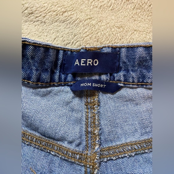 Aeropostale Mom Short - Picture 2 of 3